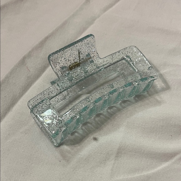 Small Accessory Kit - Picture 4 of 7